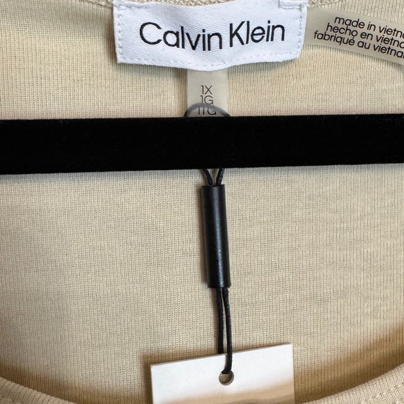 Calvin Klein 1x Plus Size Beige Tan Puff Sleeve Top Buttons Ribbed NEW NWT - Picture 9 of 10